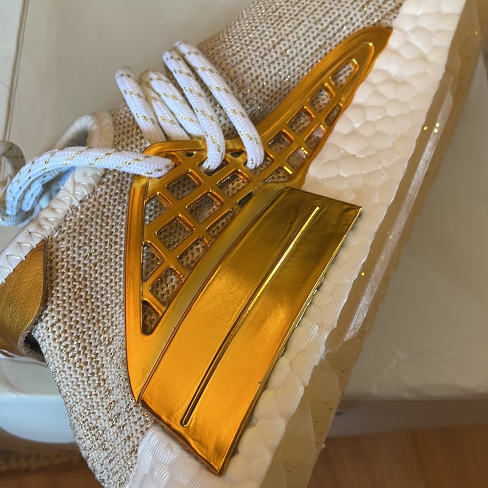 PW HU Holi NMD MC - Picture 4 of 5
